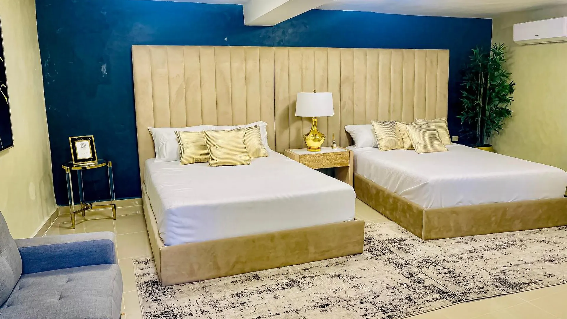 El Paso Hotel Loma de Guayacanes